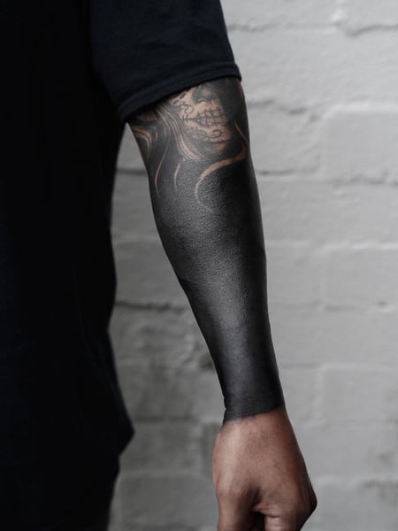 Image of  Tattoos, Tattoo Style, Blackwork