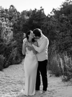 View Wedding, Engagement, Photographer - Lauren Ashlie, Virginia Beach, VA