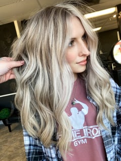 View Highlights, Hair Color, Women's Hair, Blonde, Balayage, Foilayage, Color Correction - Brittany Shadle, New Caney, TX