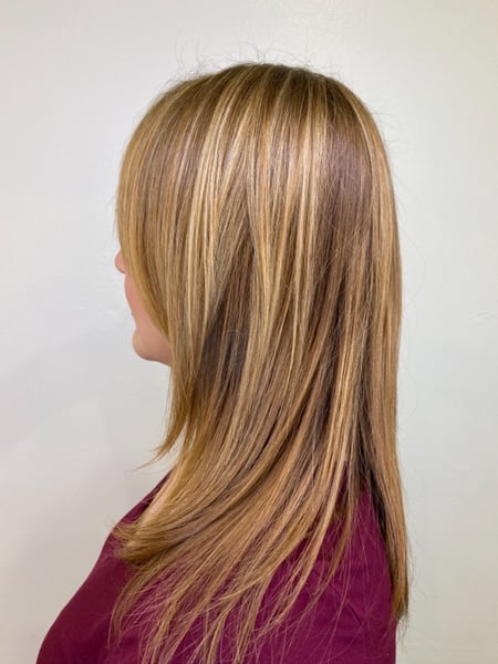 Image of  Women's Hair, Blowout, Hair Color, Highlights, Foilayage