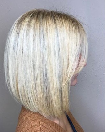 Image of  Women's Hair, Balayage, Hair Color, Blonde, Shoulder Length, Hair Length, Blunt, Haircuts, Bob, Straight, Hairstyles