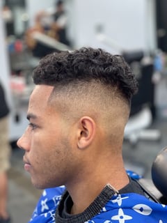 View Men's Hair, Haircut - Sebastian Espinoza, Tampa, FL