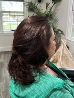 View Haircut, Brunette Hair, Women's Hair, Hair Color, Layers, Hair Length, Shoulder Length Hair - Jacquelyn Rodriguez, Warrenton, VA