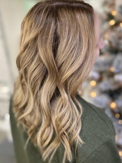 View Women's Hair, Blowout, Hair Color, Balayage, Blonde, Foilayage, Highlights, Shoulder Length, Hair Length - Megan Donlin, Erie, PA