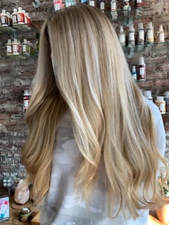 View Women's Hair, Blowout, Hair Color, Foilayage, Blonde, Long, Hair Length - Lene Ricks, Cranford, NJ