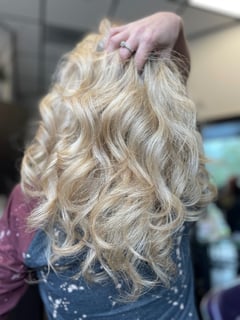 View Full Color, Blonde, Foilayage, Women's Hair, Hair Color, Highlights - Liza , Jacksonville, FL